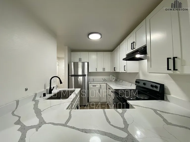 2025 M St NE — Photo 11