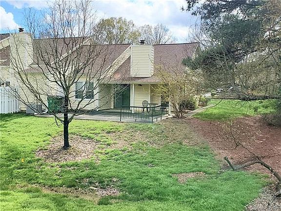 3rd image of 11101 Michaelangelo Ct