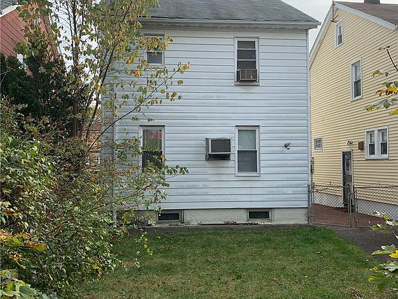 4th image of 20013 116th Ave