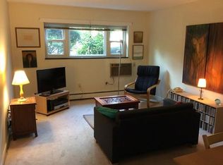 83 Walnut St APT 1, Newton, MA 02460
