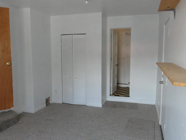725 Carlisle Blvd NE — Photo 13