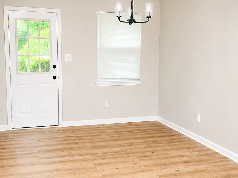 3846 Narron Dr SW — Photo 3
