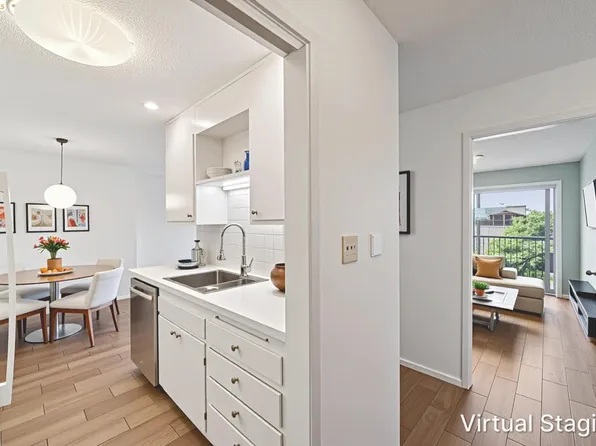 2 Panoramic Way APT 105, Berkeley, CA 94704