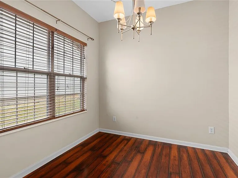 1755 Arborwood Dr — Photo 14