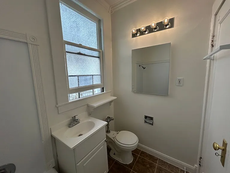 935 Pine St #1372R — Photo 21