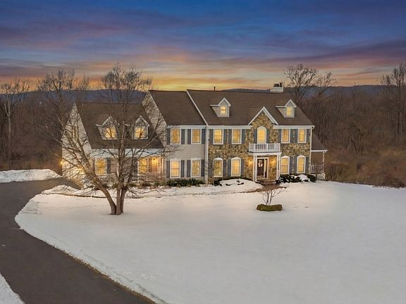 2nd image of 14 Kelsey Farm Rd