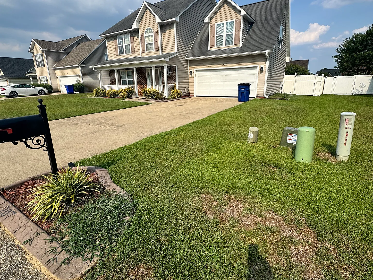 4 bed, 2.5 bath, 1882 sqft, $2,150 — Photo 3