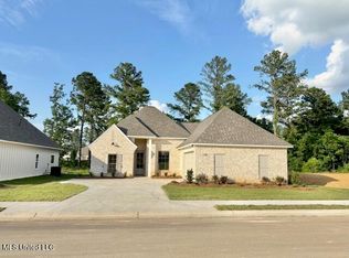 108 Hutto Ln, Madison, MS 39110
