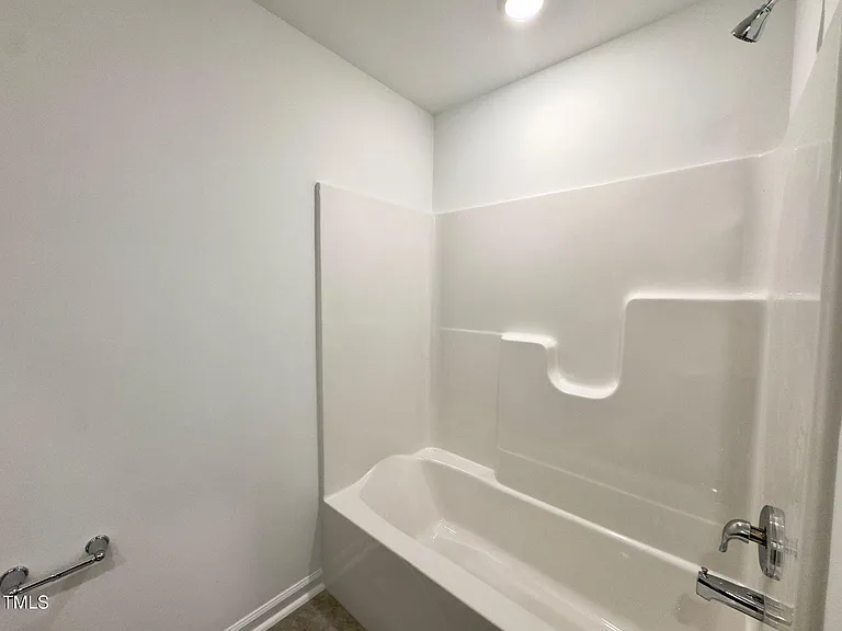 1529 Crescent Townes Way — Photo 36