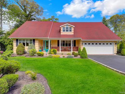 5 Merlin Lane, East Setauket, NY, 11733