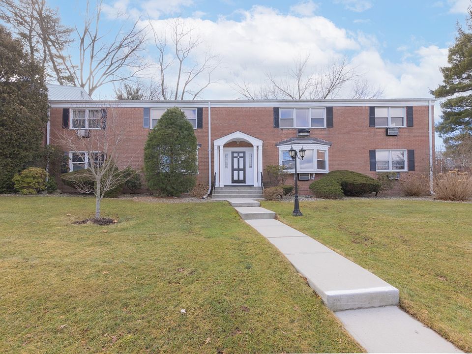 1st image of 21 Milford Ln APT 7306
