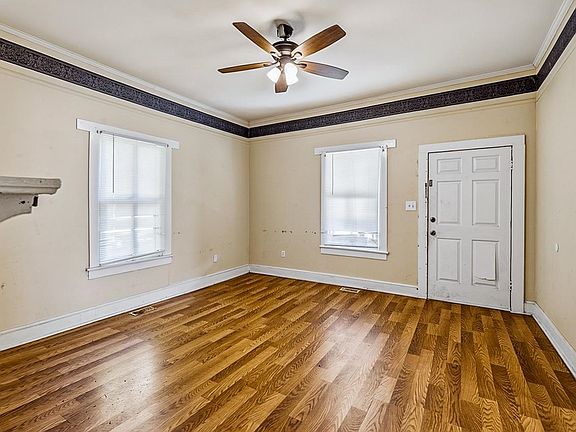 5th image of 310 Hawkins St