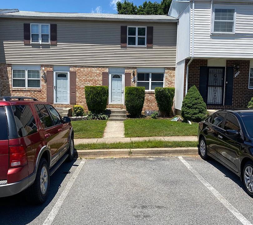 1st image of 458 Mainview Ct