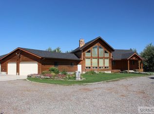 807 Hidden Estates Ln, Saint Anthony, ID 83445