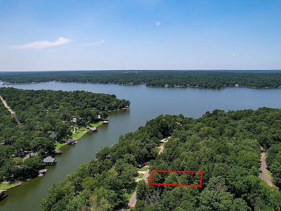 1st image of 739 Charlya Dr