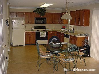 5th image of 6411 Caymus Dr