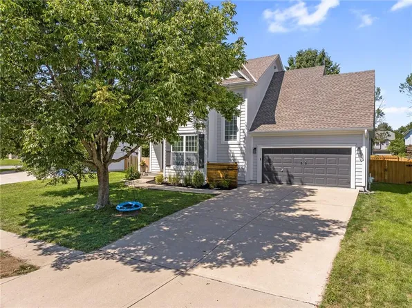 13940 W 150th Ter, Olathe, KS 66062