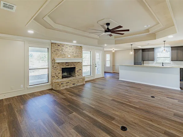 1376 County Road 4651, Rhome, TX 76078