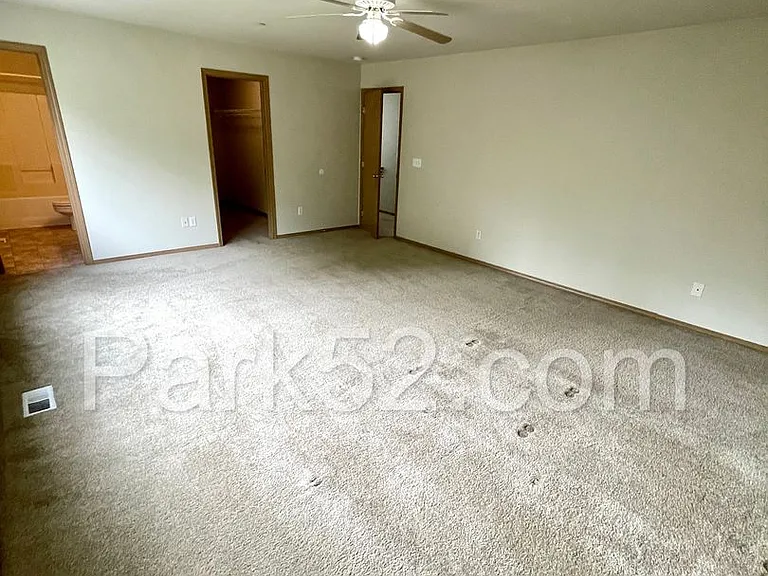 2632 Meyer St — Photo 6