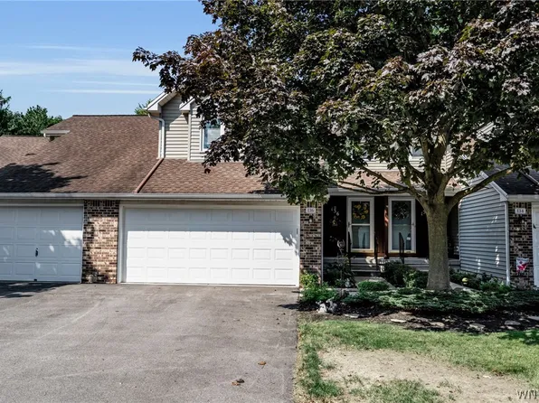 136 Northwood Dr, Depew, NY 14043