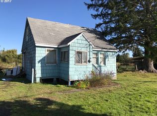 35063 5th Ln, Astoria, OR 97103