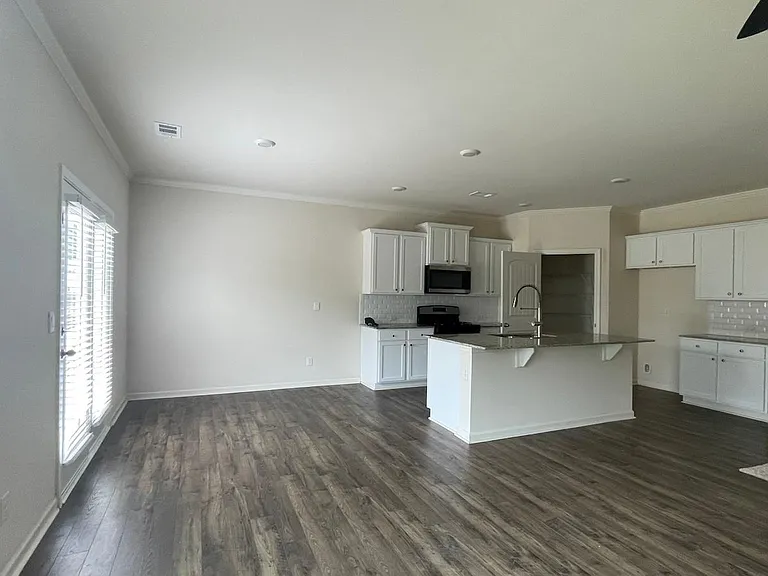 656 Quail Pass — Photo 6