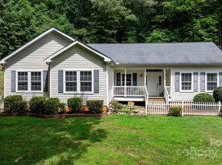 56 Secluded Cir, Marion, NC 28752