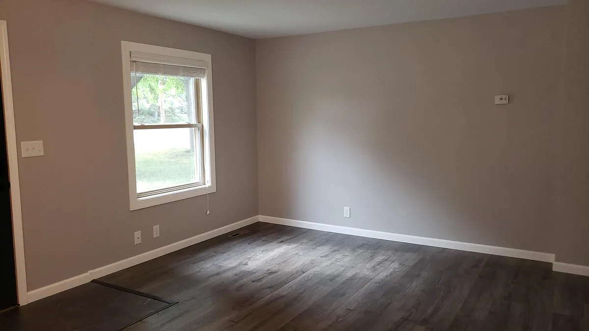 Living Room - 506 3rd Ave NW