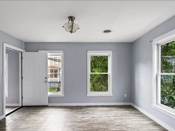 21 W Sunnyside Way UNIT 2