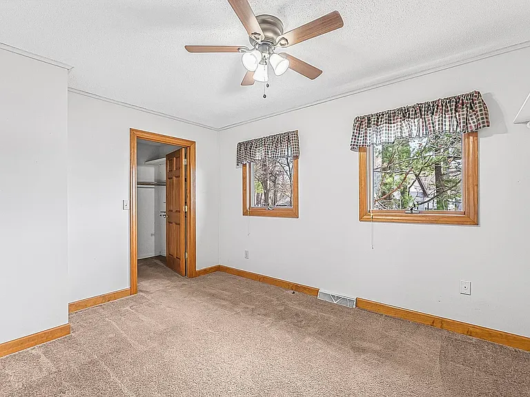 2301 E Lake Mitchell Dr #1 — Photo 12