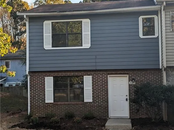 2085 Lenoa Ln, Mableton, GA 30106