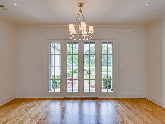 5th image of 9071 N Winston Woods Circle Cir N