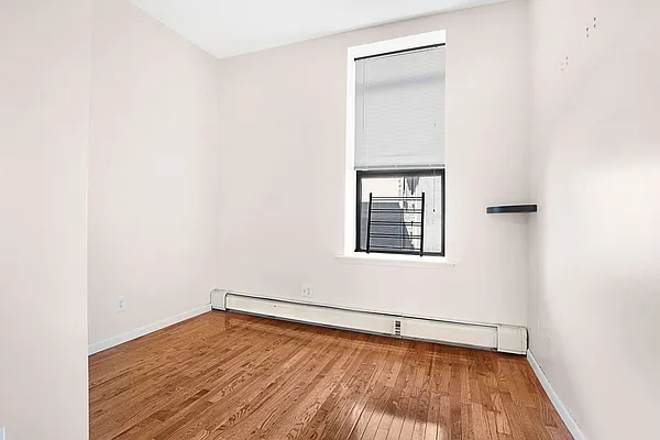 Rented by Compass | media 4