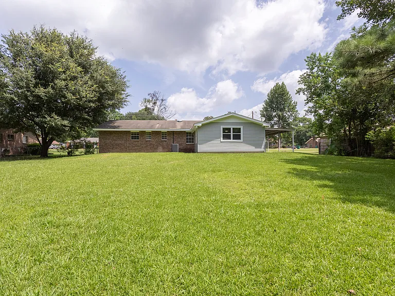 5240 Peachtree St — Photo 21