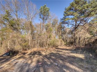 627 Lee Road 15, Auburn, AL 36830