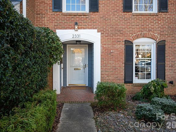 2nd image of 2331 Hayloft Cir