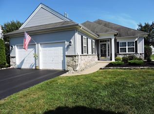 7 Amalfi Ct, Manchester, NJ 08759