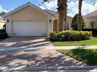 8056 Laborie Ln, Wellington, FL 33414