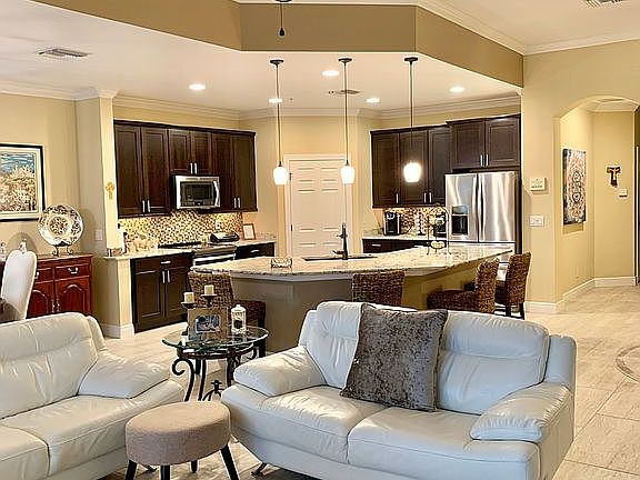 3rd image of 165 Bella Vista Ter Unit D