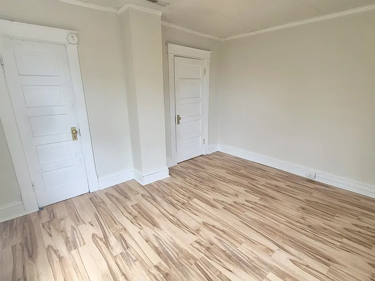 110 Phelps Rd #B — Photo 14