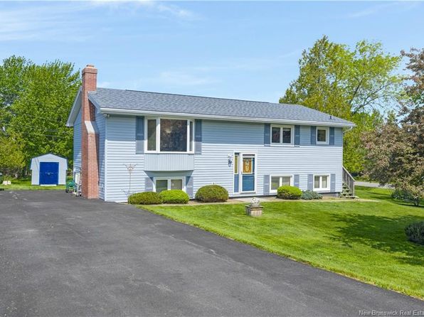 24 Yandall Dr, Quispamsis, NB E2E 1T8