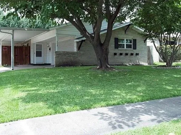 4439 Greenland Dr, Mesquite, TX 75150