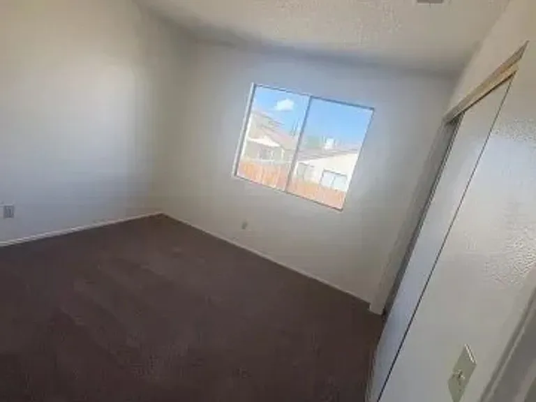 12442 Emerald Stone Dr — Photo 16