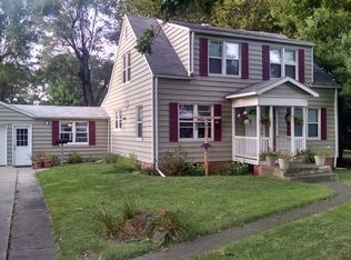 1525 W Vernon Ave, Springfield, IL 62704