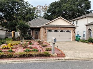 211 January Ct, Crestview, FL 32539