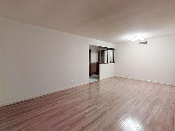 5th image of 11643 Lida Rose Dr