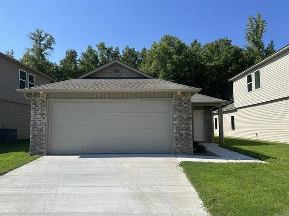150 Jonathan Dr, Maumelle, AR 72113