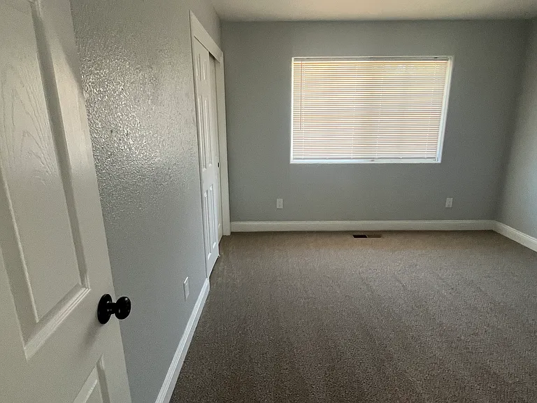 5548 Cottonwood Ave — Photo 4