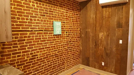 Rented by Elite NY Holdings