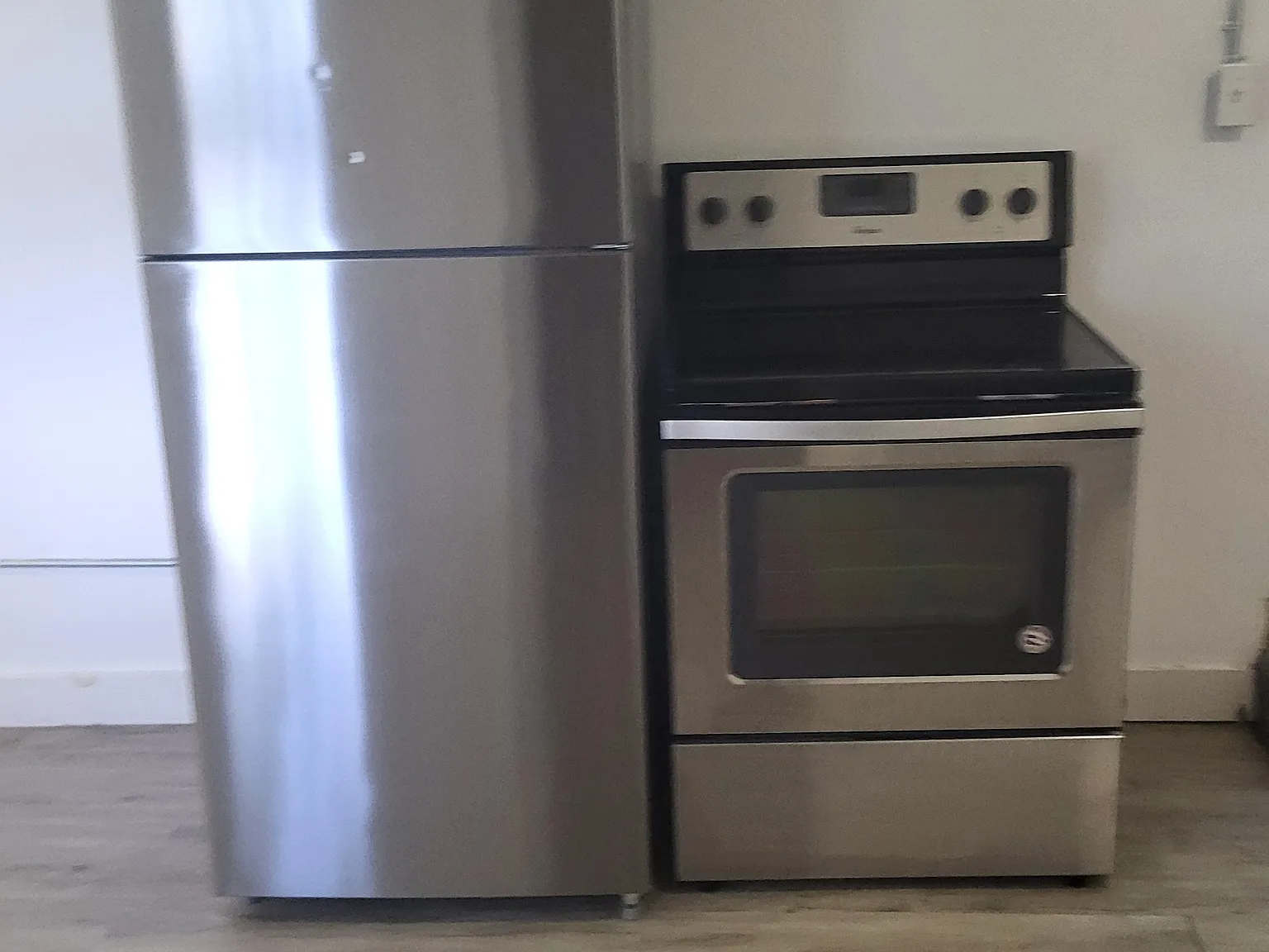1 bed, 700 sqft, $1,400 — Photo 3